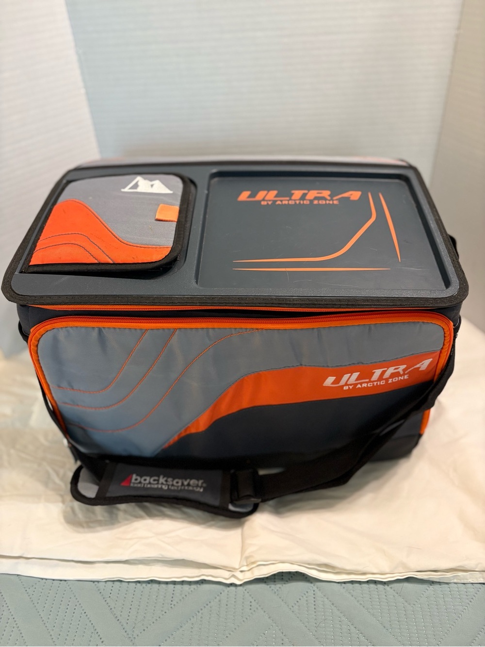 Artic Zone Ultra Cooler Bag Folds Flat Back Saver Shoulder Strap